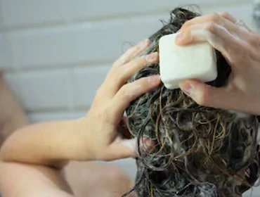 Hajmosó szappanok, szilárd samponok